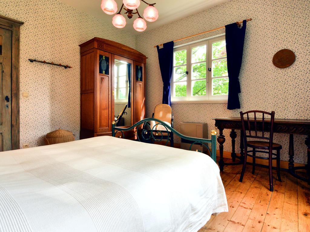 Furnished Bungalow In Monceau En Ardenne With Garden Barbecue Oizy Εξωτερικό φωτογραφία
